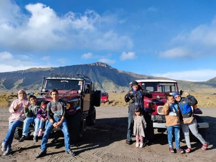 Javalindra Homestay Tour And Travel Banyuwangi  Exterior foto